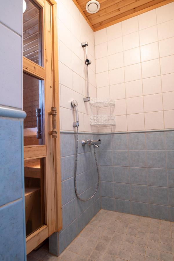 Holiday home Lapin Lumilomat Akaslompolo